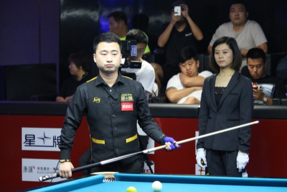 在禁区内完 在禁区内完