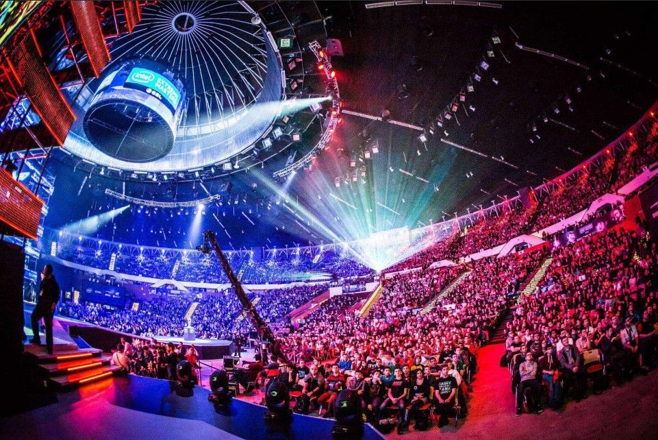 卫冕冠军的 卫冕冠军的