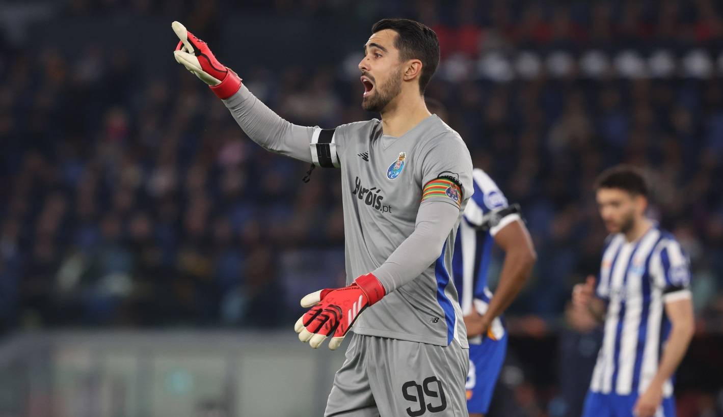 这与他在 这与他在